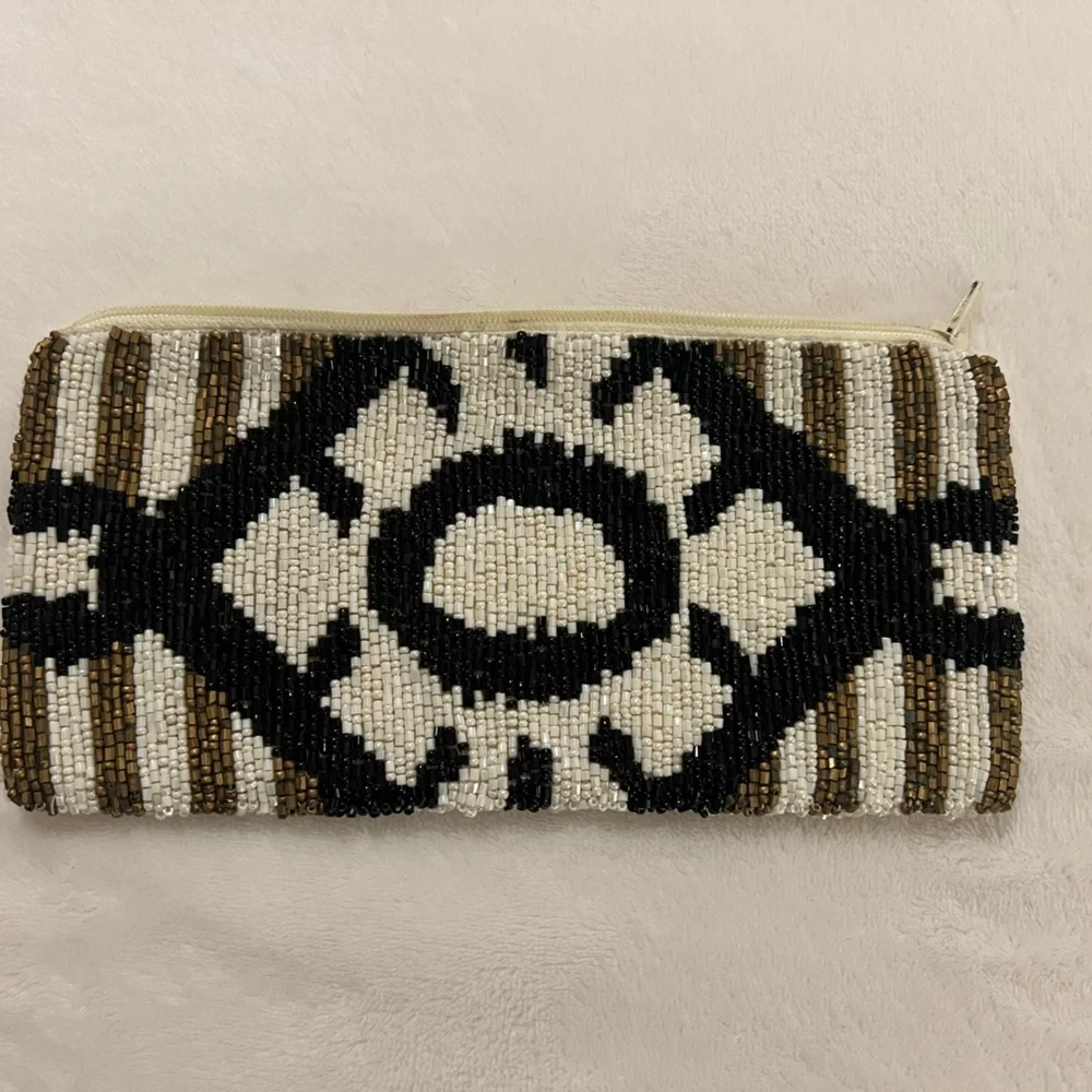 🩷 Moyna Evening Clutch / Pouch beaded bag💚